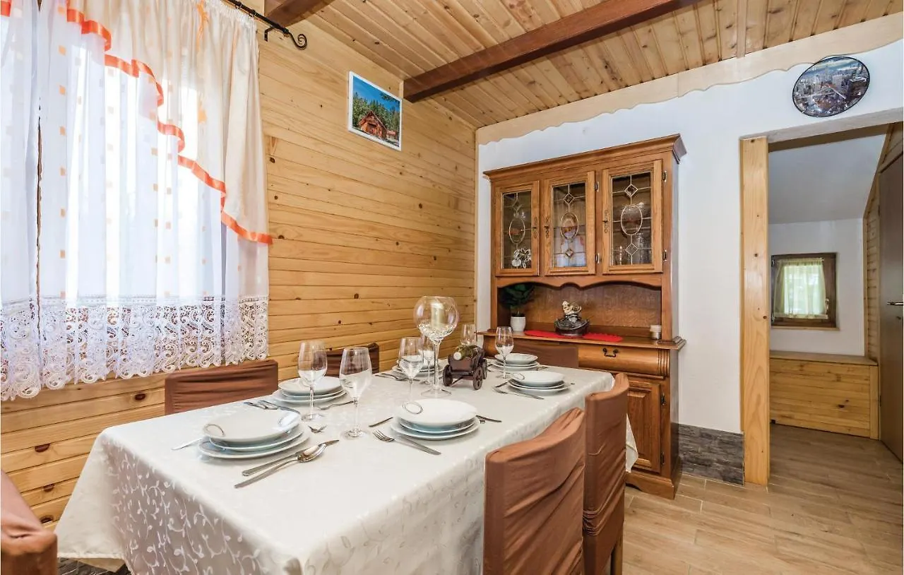 Vikendica Lovely Home In Vrbovsko With Kitchen