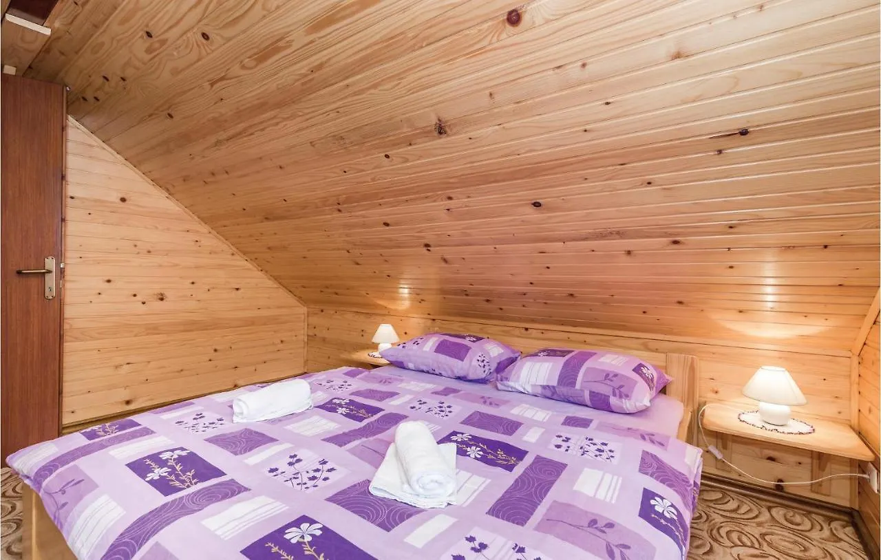 Lovely Home In Vrbovsko With Kitchen Vikendica Jablan